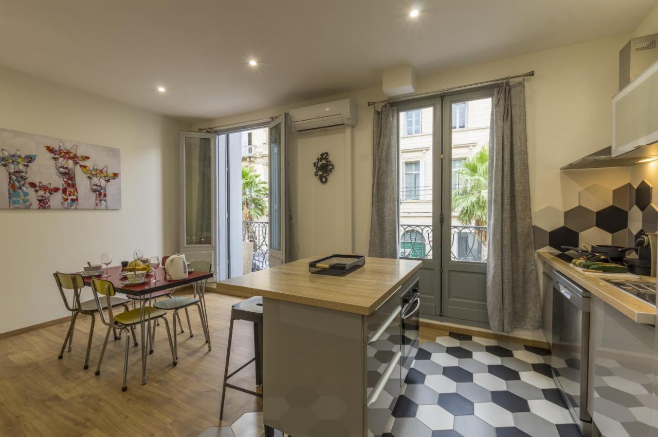 Cœur de ville - Première conciergerie Appartamento Montpellier Esterno foto